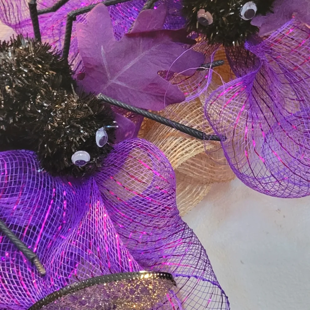 Handmade spider couple wreath on wire frame